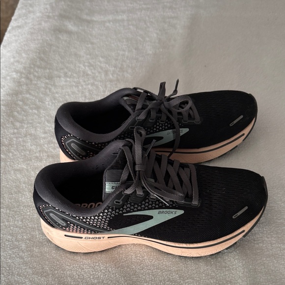 Brooks Shoes - Brooks Women's Black and Peach Athletic Shoes